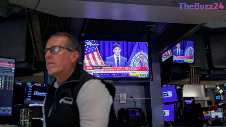 Global Markets Stumble as Middle East Tensions Spike and Tech Stocks Retreat