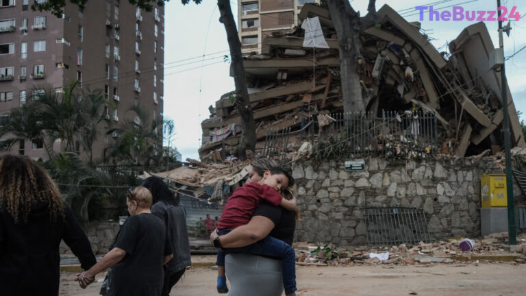 Venezuela Earthquake Death Toll Surpasses 2,500 Amid Massive Recovery Effort