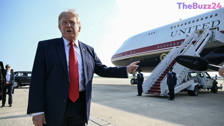 President Trump Defends Financial Gains Amid Record-Breaking 2025 Revenue Disclosure