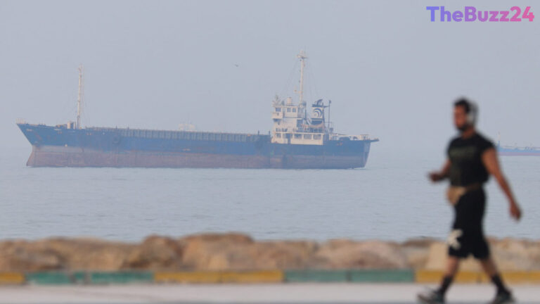 Oil Tanker Traffic Halves in Strait of Hormuz as Iran-U.S. Conflict Intensifies