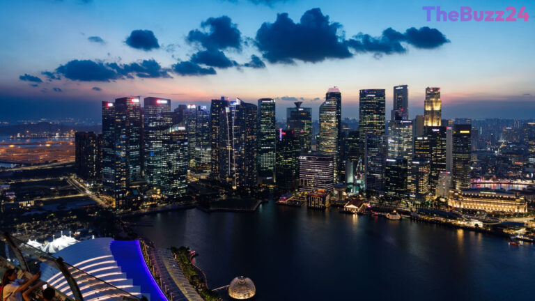Singapore Central Bank Implements Surprise Monetary Tightening Amid Inflation Fears