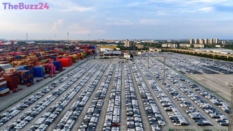 China’s Exports Surge to Record Highs Fueled by AI Demand and Tariff Anticipation