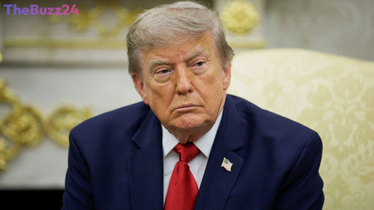 Economic Anxiety Persists: Public Mood Darkens Despite Market Gains
