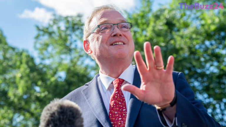 White House Economic Advisor Signals Shift Toward Lower Interest Rates Amid Cooling Inflation