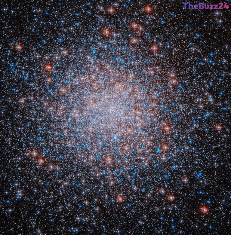 Cosmic Fireworks: Hubble Captures Stunning Half-Million Star Cluster Messier 3