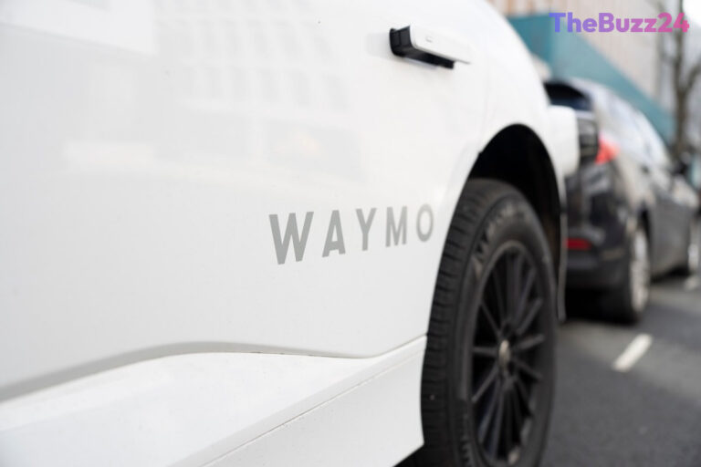 Federal Regulators Demand Immediate Fixes for Autonomous Vehicles Blocking Emergency Responders