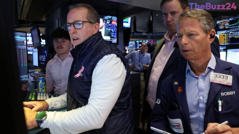 U.S. Equities Fall as Treasury Efforts Fail to Curb Yields, Oil Prices Spike