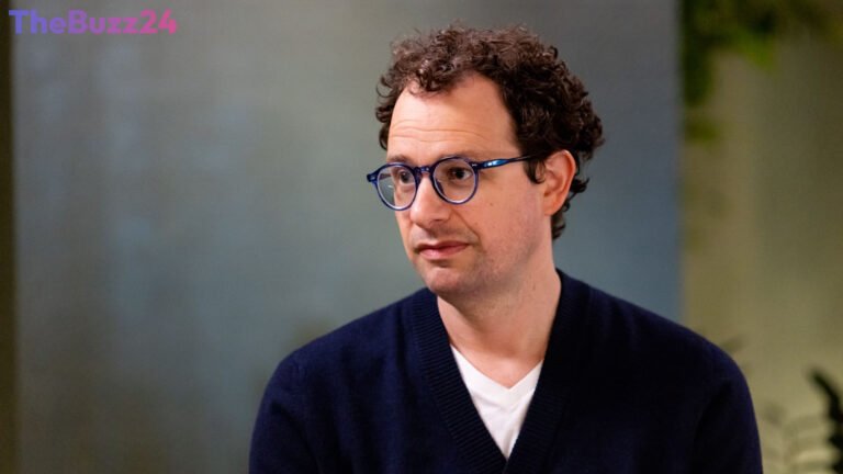 Anthropic to Highlight Public AI Backlash as IPO Risk