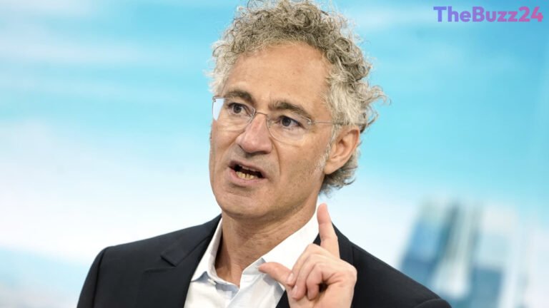 Palantir Shares Surge Nearly 30% Following Stellar Quarterly Performance Driven by AI Demand