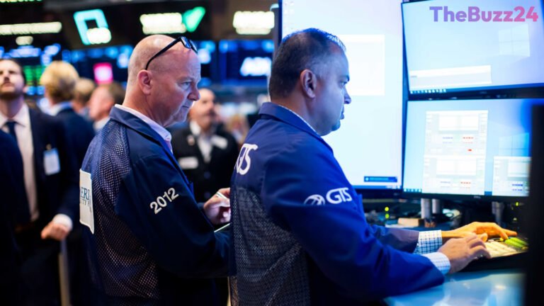 The ‘Fear Gauge’ Paradox: VIX Surges Alongside Bullish Stock Rally
