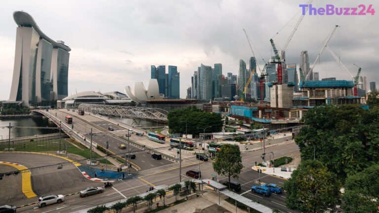Singapore Economic Outlook Surges Amid AI Boom and Resilient Trade