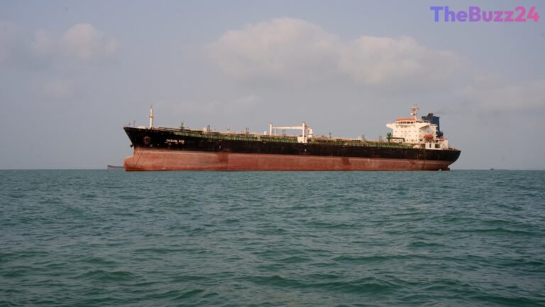 Global Crude Prices Climb Amid Escalating U.S. Economic Sanctions and Naval Blockade on Iran