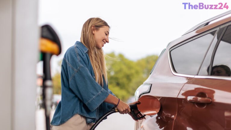 Navigating Record-High August Fuel Costs: Best Credit Cards and Rewards Programs for Maximum Savings