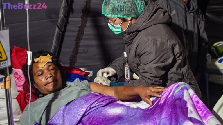 Indonesia Earthquake: Rescue Efforts Intensify Amidst Aftershocks and Aid Shortages