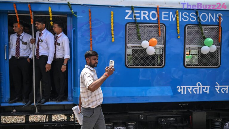 Asia Accelerates Green Hydrogen Ambitions, Pioneering Sustainable Rail Transport
