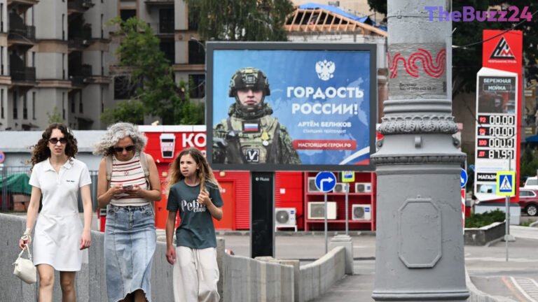 Kremlin Silences Top Economist After Warning of Impending Social Crisis and Economic Lag