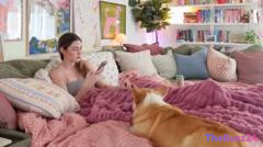 The Power of Quiet: How ‘Solitude Influencers’ Are Redefining Solo Living and Destigmatizing Being Alone