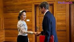 Aung San Suu Kyi Makes Rare Public Appearance Following ICRC Visit
