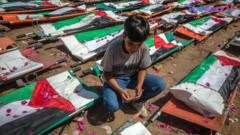 Gaza Holds Mass Funeral for 112 Victims Recovered from Rubble