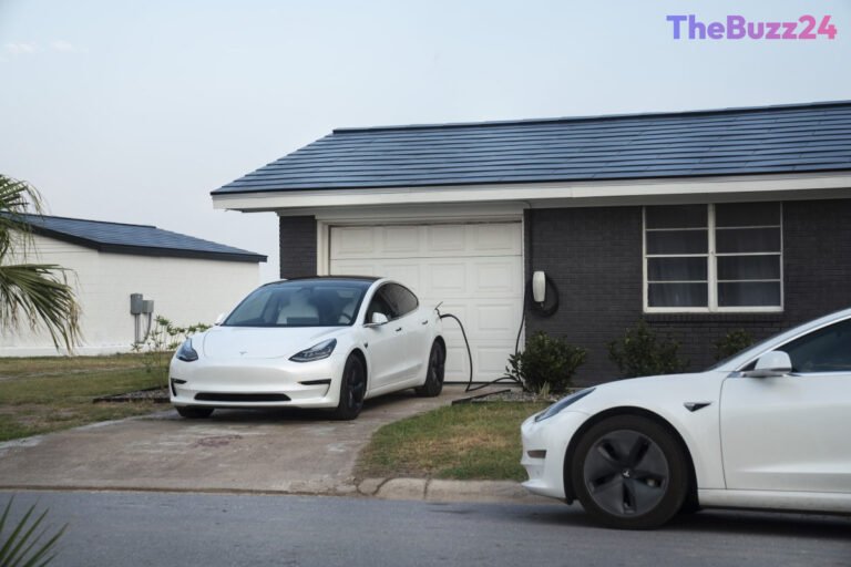 Why Tesla’s Ambitious Solar Roof Project Ultimately Failed