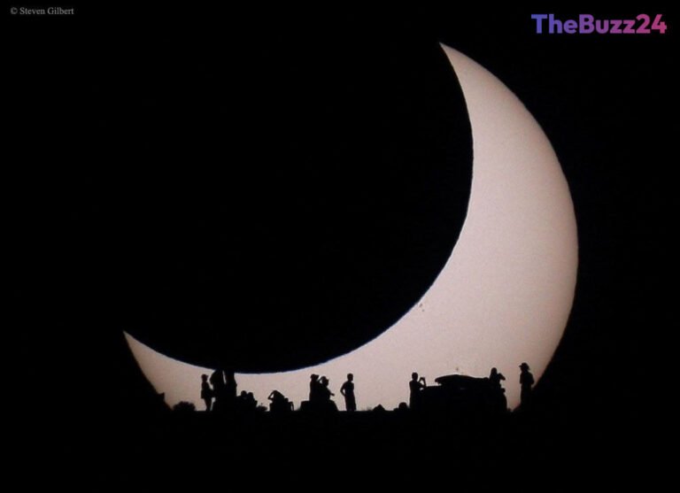 Skywatchers Prepare for Rare Total Solar Eclipse Overlapping with Peak Perseid Meteor Shower