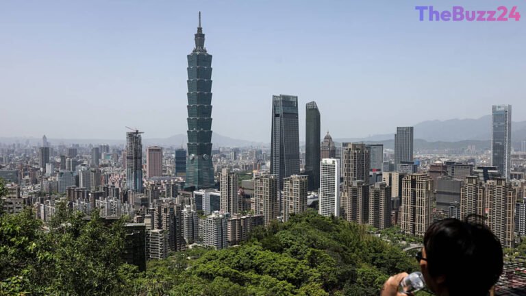 Taiwan’s Taiex Index Hits Historic Intraday High Amid Surge in Tech Stocks
