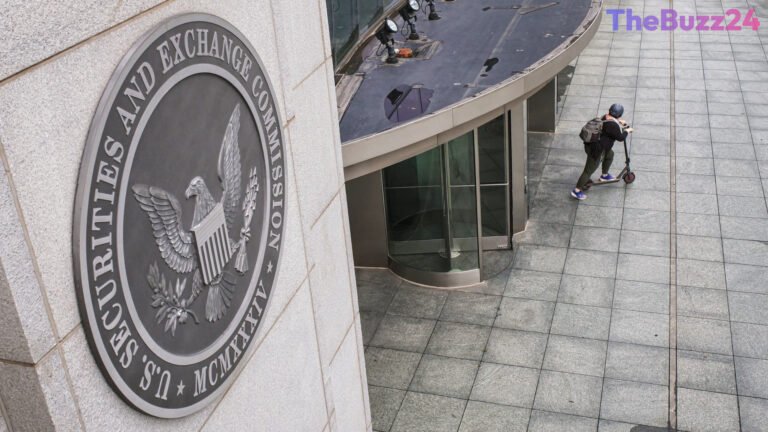 U.S. Regulators Pivot to Agency-Led Crypto Oversight After Senate Stalls Clarity Act