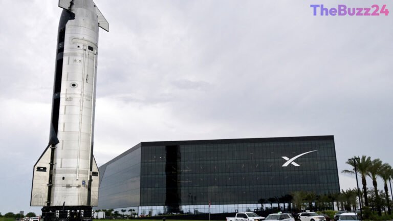SpaceX Poised for Historic First Orbital Starship Mission
