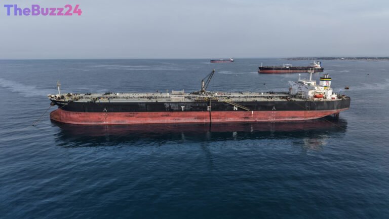 Oil Prices Dip Amid Resilient Middle East Flows Despite Saudi Pipeline Attack