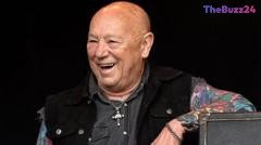 Gary ‘Angry’ Anderson, Frontman of Rose Tattoo and Voice of Iconic TV Wedding Anthem, Dies at 79