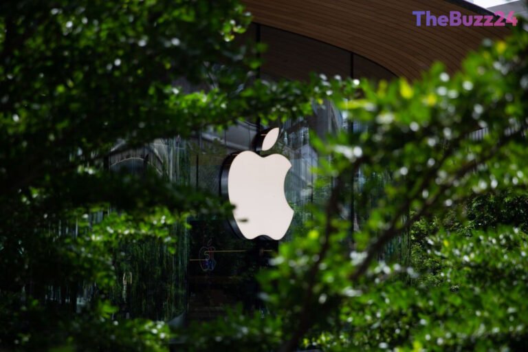 Apple Retail Architect Challenges Silicon Valley’s AI Shopping Vision