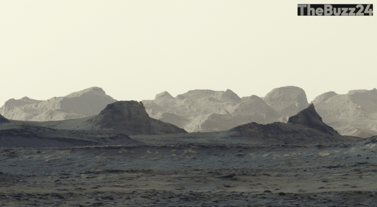 Curiosity Rover Reveals Unprecedented Detail of Martian Wind-Carved Landscapes