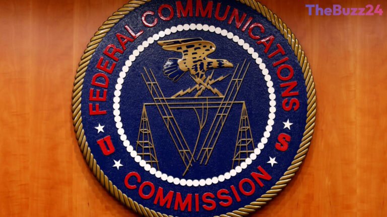FCC Moves to Unlock Prime Spectrum for Satellite-to-Smartphone Connectivity