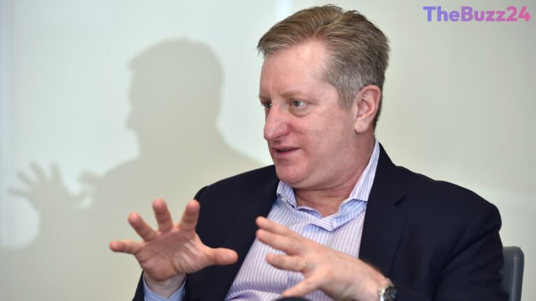 The Big Short Investor Steve Eisman Adopts Defensive Stance as Artificial Intelligence Approaches Critical Junction