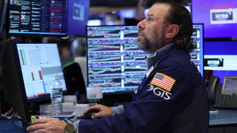 Global AI and Semiconductor Stocks Face Massive $1 Trillion Sell-Off