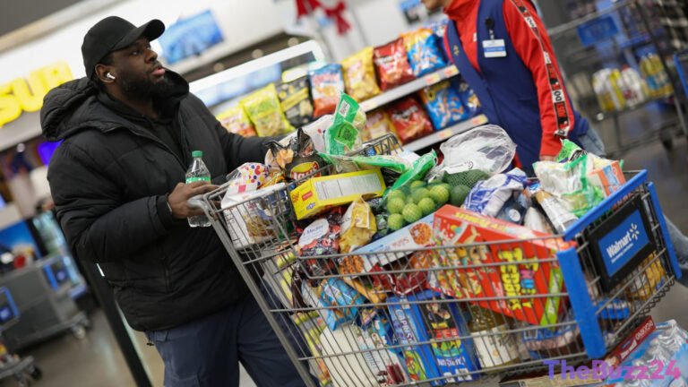 Key Inflation Indicators Surge, Intensifying Pressure on Federal Reserve
