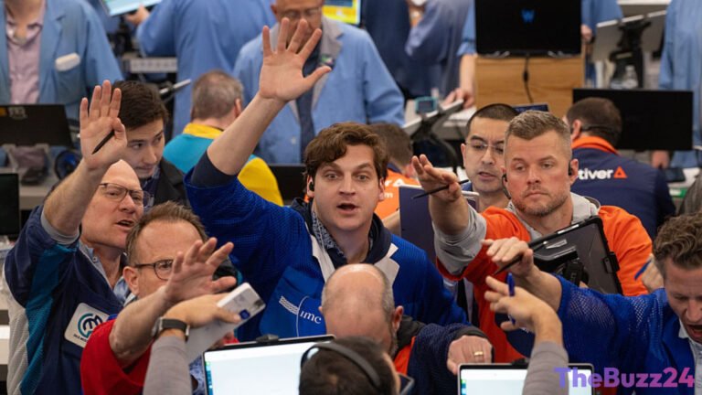 Bullish Options Surge: Traders Bet Big on Alphabet and Microsoft Breakouts