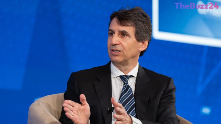 Apollo Global Management to Acquire Significant Stake in Mubadala Capital