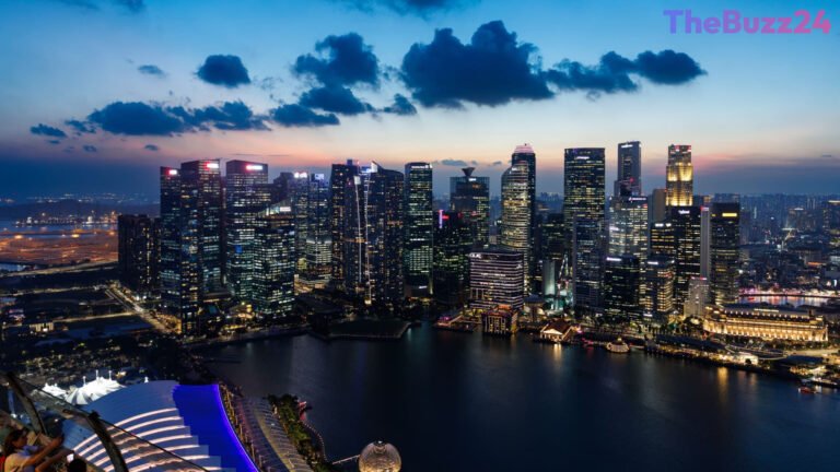 Singapore Economy Maintains Momentum with Strong Third-Quarter Growth