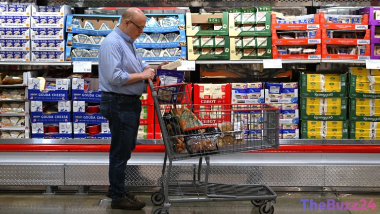 U.S. Household Debt Delinquencies Surge to Post-Recession Highs, Signaling Financial Strain