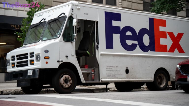 FedEx Surpasses Expectations, Boosts Full-Year Forecast Amid Fiscal Year Realignment