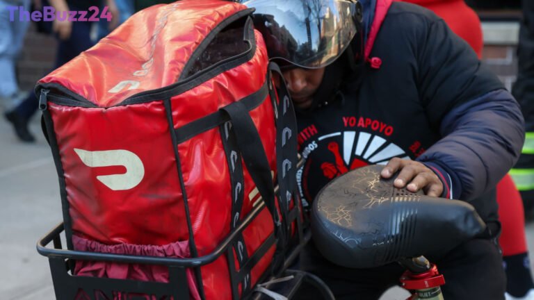 DoorDash Reportedly Nears $17 Billion Deal to Acquire Instacart