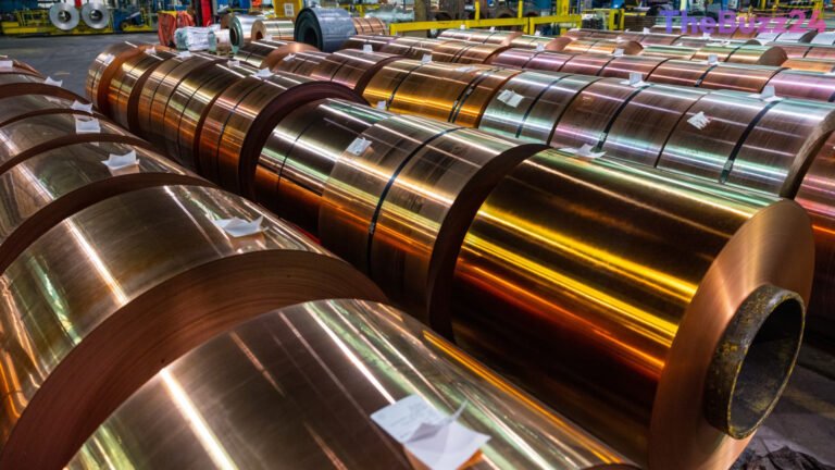 Copper Outshines Gold Amid Surging Demand from AI and Defense Sectors