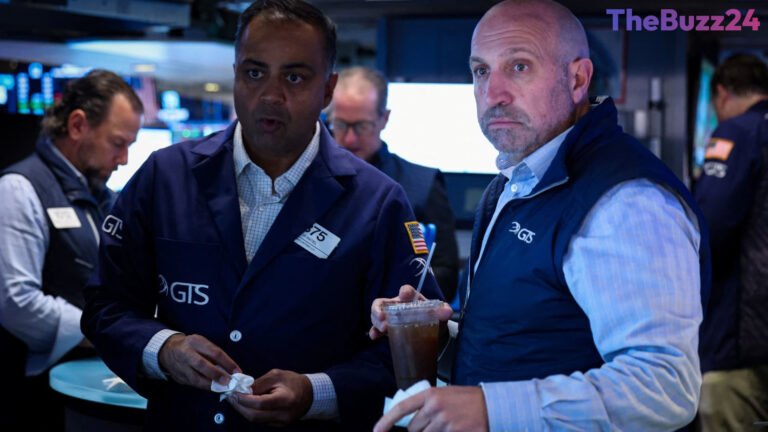 Treasury Yields Retreat from Multiyear Peaks Following Bond Auction and Fed Commentary