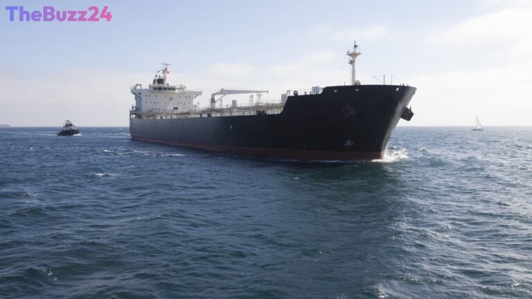 Supertanker Rates Skyrocket: $76 Million Charter to China Highlights Middle East Shipping Crisis
