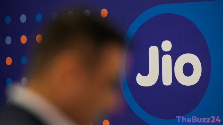 Global Investment Giants Vie for Stake in Jio Platforms IPO as Anchor Book Soars Past $26 Billion
