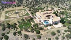 New Mexico Targets Epstein’s Aides in Lawsuit Over Sex Trafficking Ring Profits
