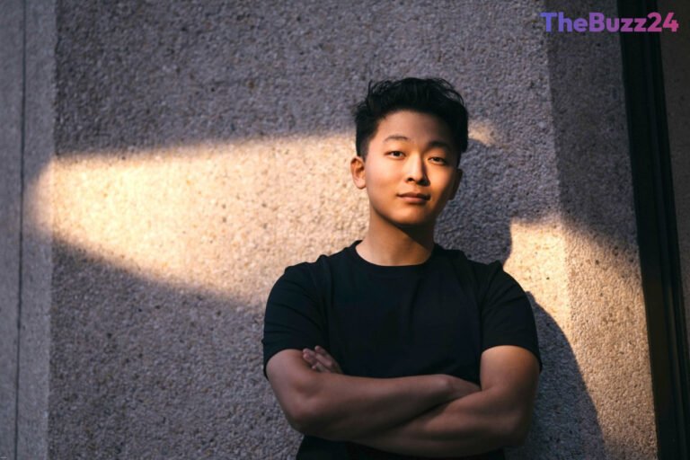 Thiel Fellow Sigil Wen Debuts Underdog, a Privacy-First On-Device AI Assistant