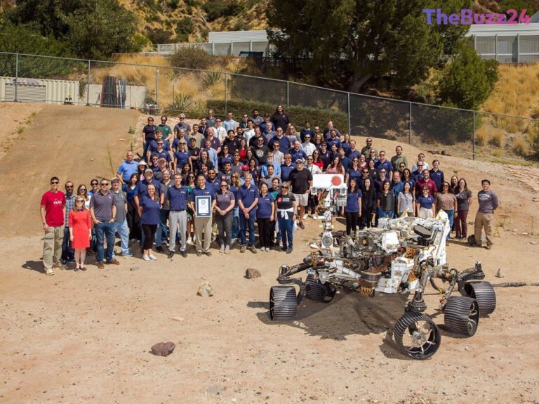 NASA’s Perseverance Rover Team Honored for Record-Breaking Martian Journey