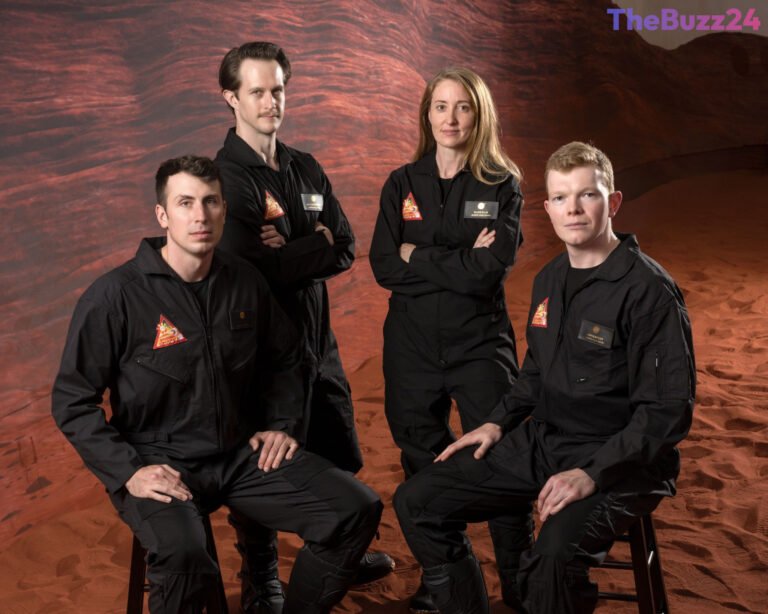 Mars Simulation Crew Emerges After Year-Long Isolation, Paving Way for Deep Space Exploration